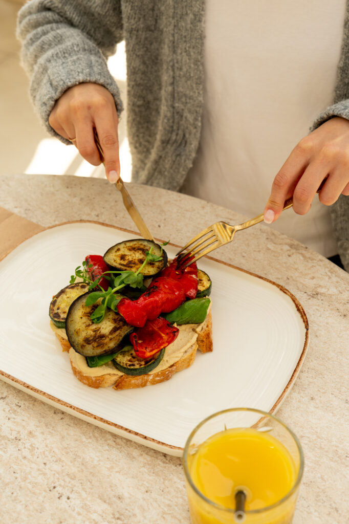 Toast met gegrilde groenten